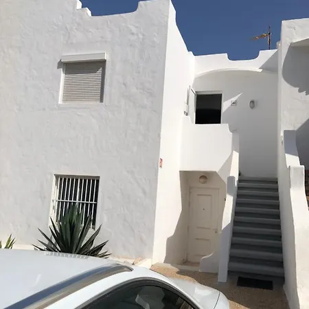 Casa Ten Ocean View Appartement *